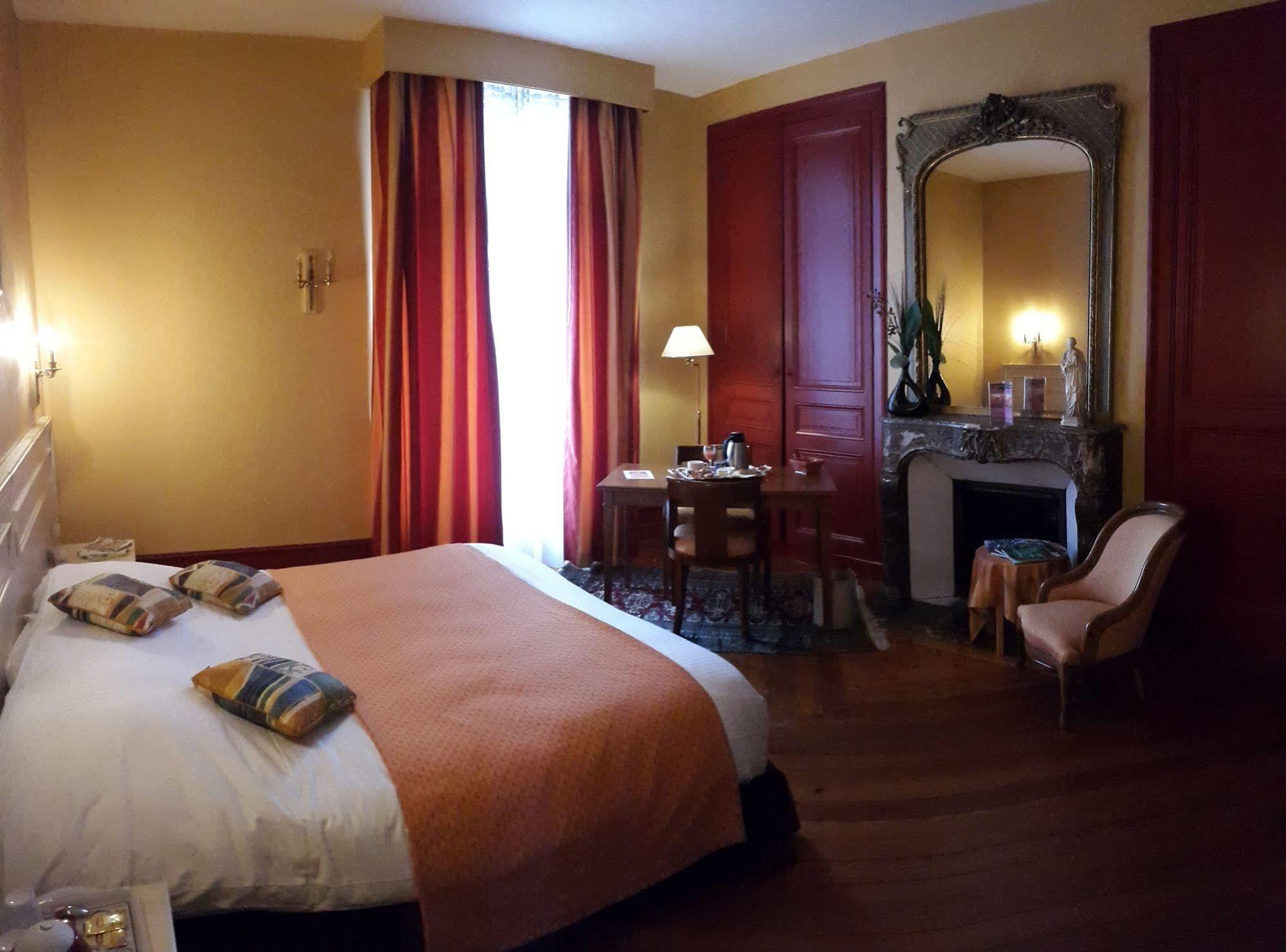 Ermitage Bouquet Hotel รูออง ภายนอก รูปภาพ