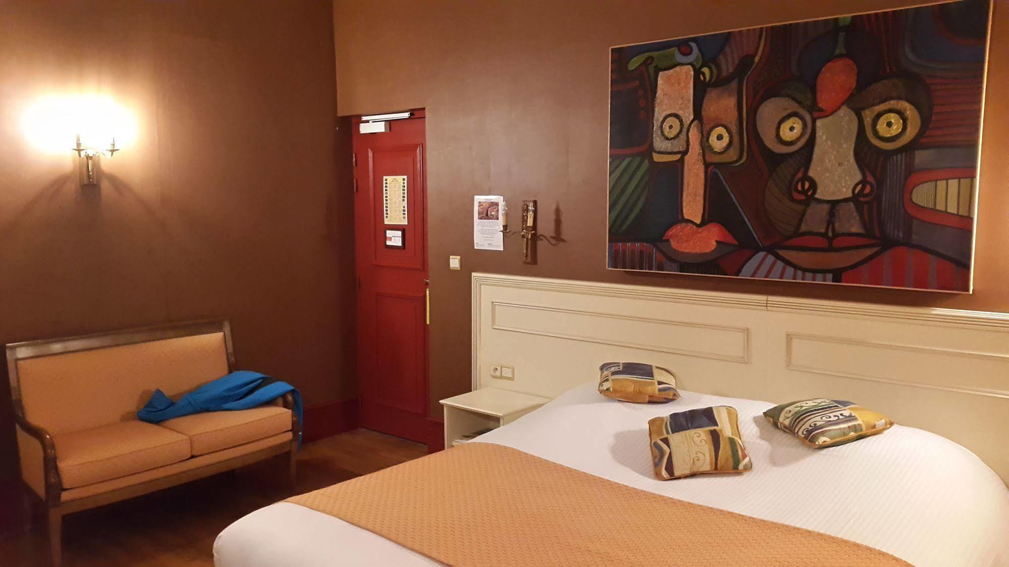 Ermitage Bouquet Hotel รูออง ภายนอก รูปภาพ