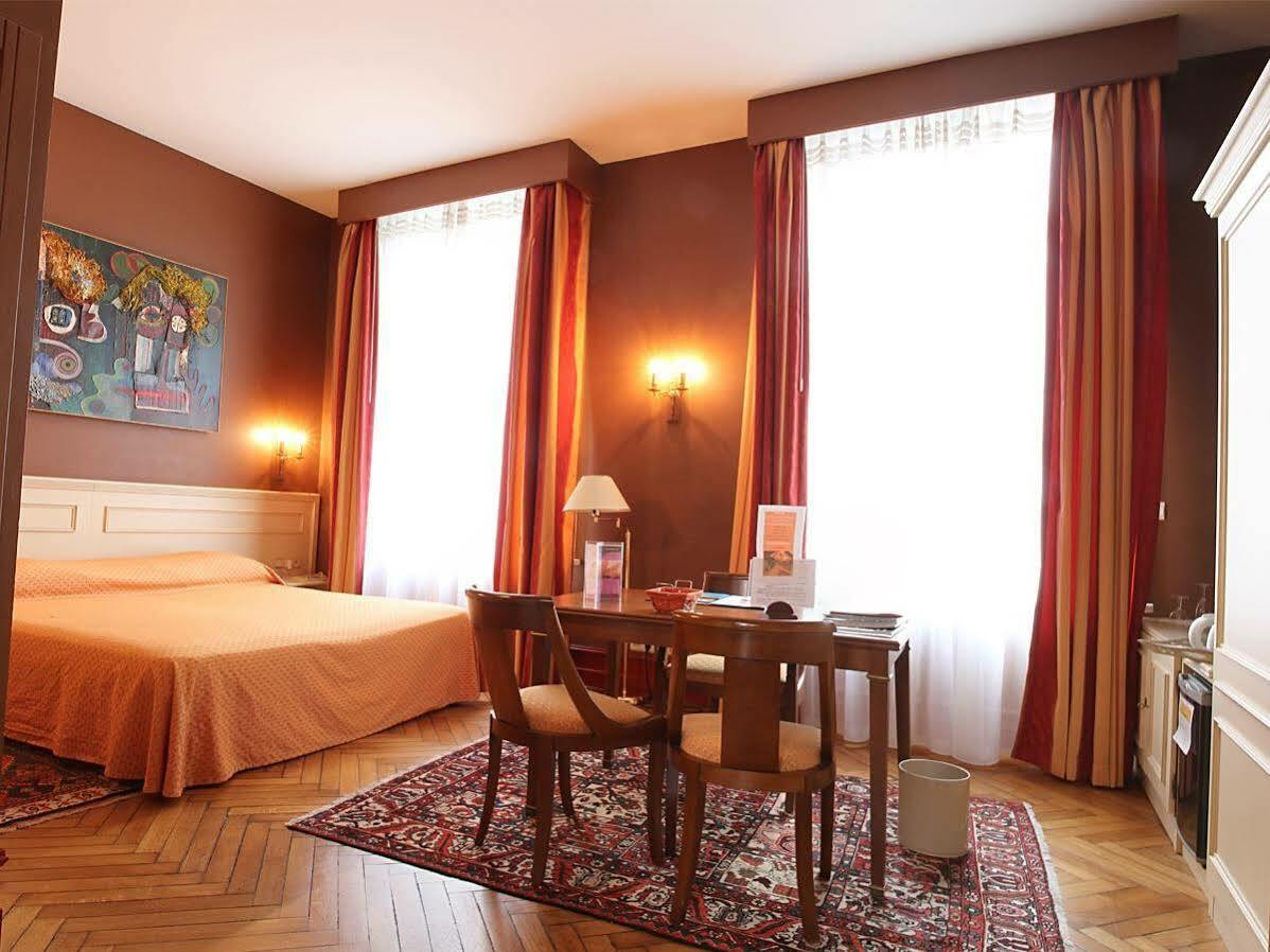 Ermitage Bouquet Hotel รูออง ภายนอก รูปภาพ